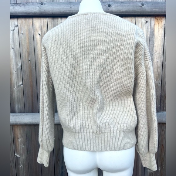 Madewell Oatmeal Colored V-Neck Cotton Sweater with Cuffed Sleeves - Picture 2 of 4